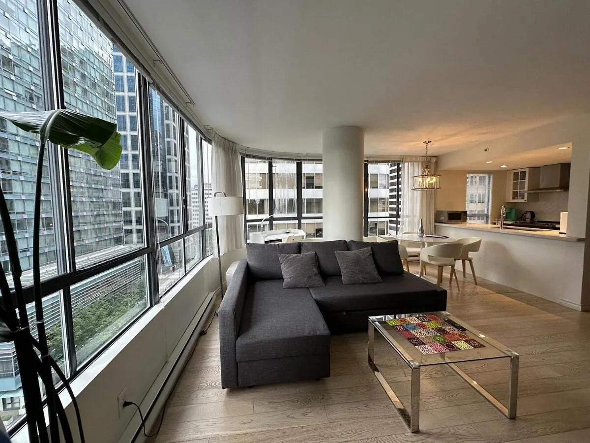 Vacation Home Downtown Vancouver Apartment